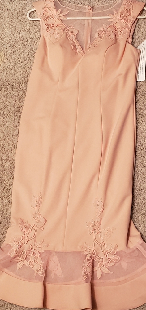 Aidan  Mattox size 8 Scuba Crape Illusion Dress